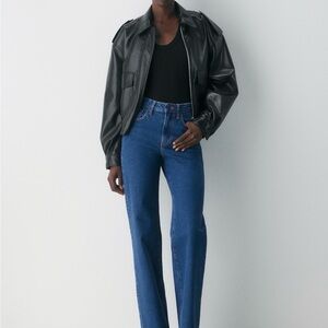 NWT - Denim Forum Remy Curve-Fit Hi-Rise Wide